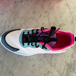 Nike AirMax DIA SIZE 8.5
